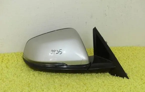 Front door electric wing mirror