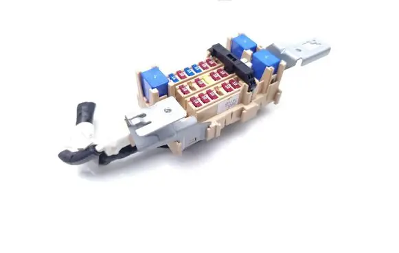Nissan Pulsar Fuse module 24010-3ZP2A