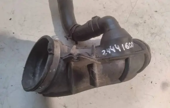 Opel Zafira A Air intake hose/pipe 24441600