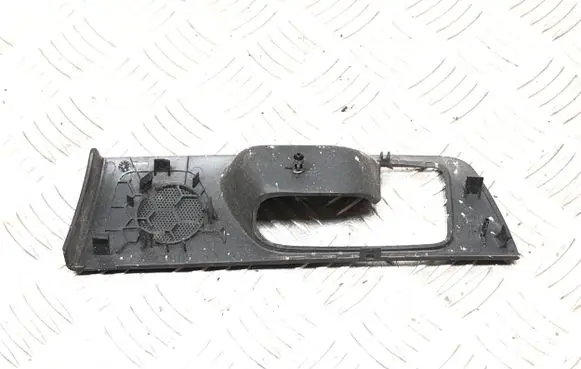 Toyota Avensis T250 Rear door handle trim 6761805040B