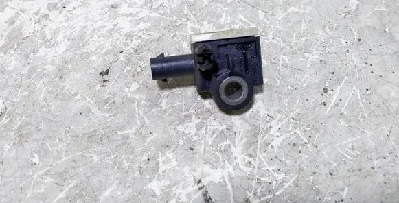 Mercedes-Benz CLA C117 X117 W117 Airbag deployment crash/impact sensor A1668210151 56054085AA