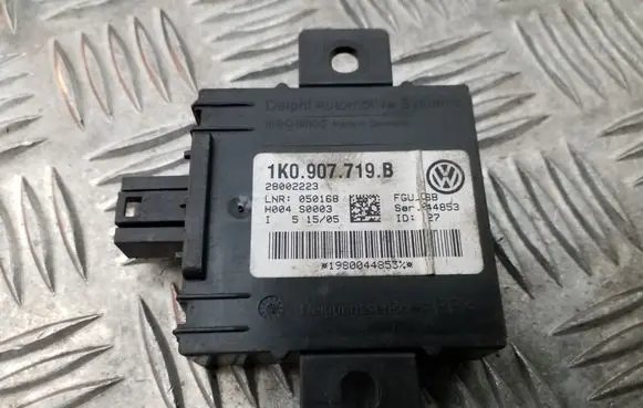 Volkswagen Golf V Alarm control unit/module 1K0907719B