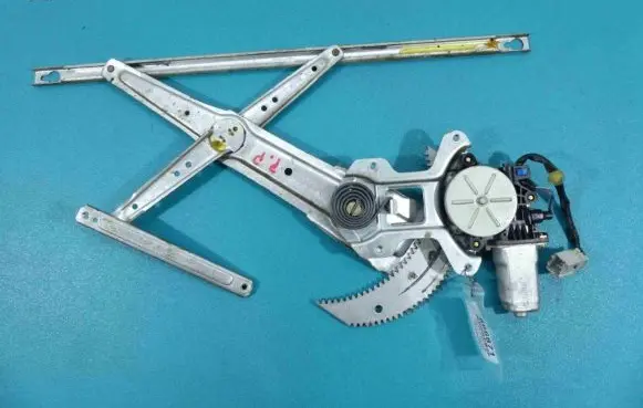 Honda HR-V Front door window regulator with motor IMPRK866871