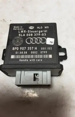 Audi Q7 4L Light module LCM 8P0907357H 5LA00837903