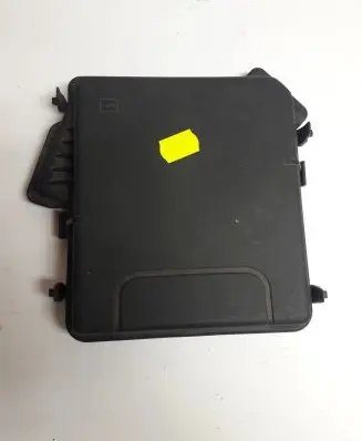 Renault Megane III Fuse box cover 284C40002R