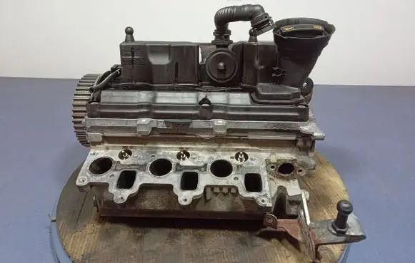 Seat Ibiza IV (6J,6P) Engine head 03P103373