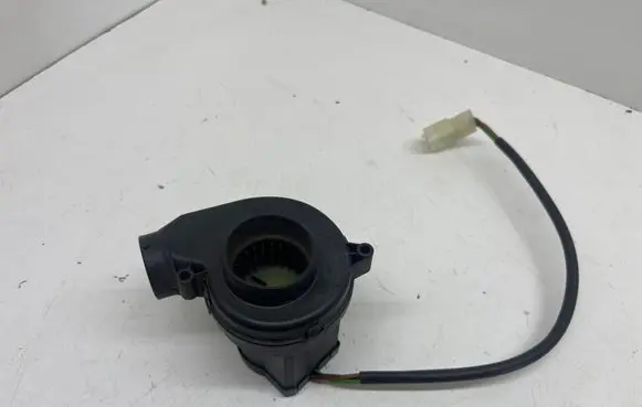 BMW 5 E39 Engine control unit/module fan 0130002831 12901745182
