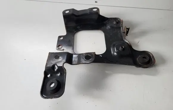 Ford C-MAX II Other engine bay part AV61R6K034AB