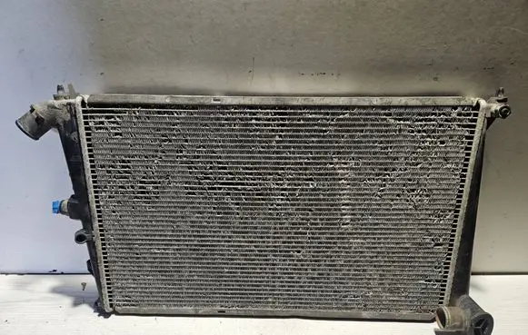 Peugeot 605 Coolant radiator 51975552 53075722