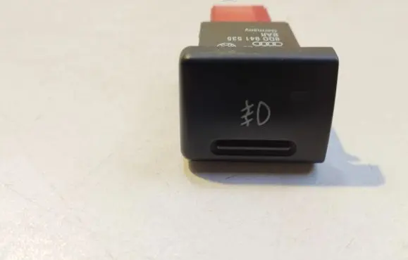 Fog light switch