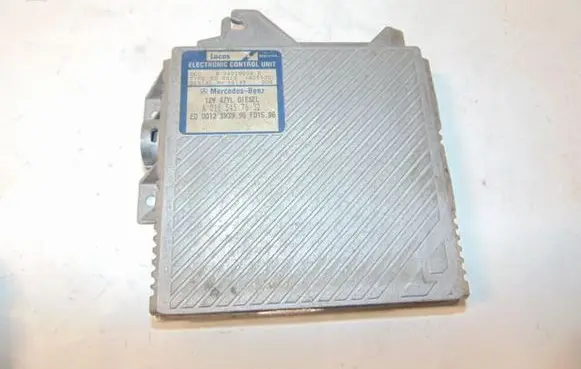 Mercedes-Benz E W210 Engine control unit/module A0165457632
