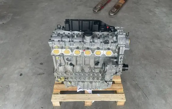 Volvo V60 Engine B6304T5 36050645 B6304T4
