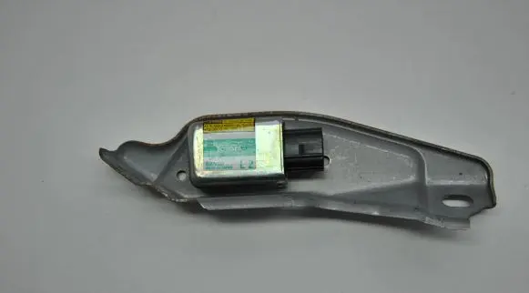 Lexus GS 300 350 430 450H Airbag deployment crash/impact sensor 8983430020 1879001781