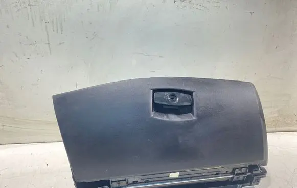 BMW 5 E60 E61 Glove box 7034080 121451