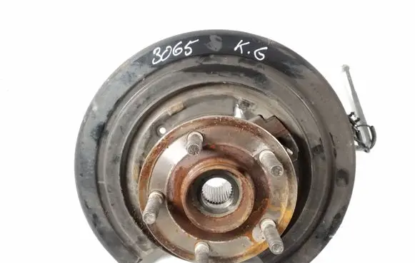 Jeep Grand Cherokee Rear wheel hub 4877103AC