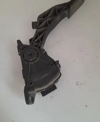 Volkswagen Transporter - Caravelle T5 Accelerator throttle pedal 7H1721503D