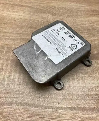 Volkswagen PASSAT B5.5 Airbag control unit/module 6Q0909605B