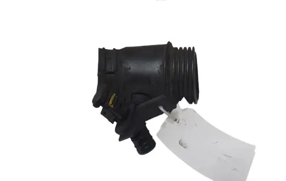 Opel Insignia A Air intake duct part 55561787