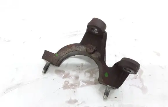 Ford Focus Driveshaft support bearing bracket AV613K305CA