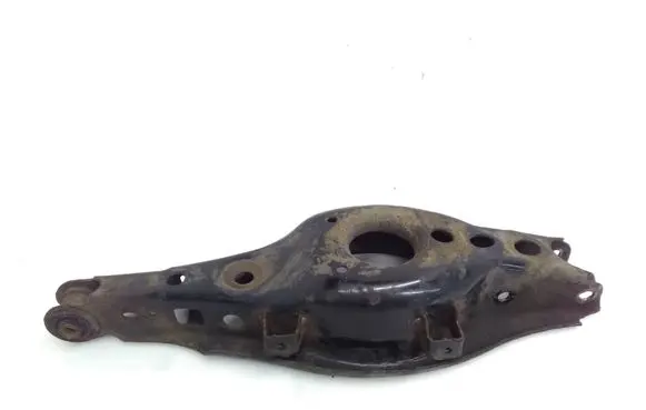 Toyota Avensis T270 Rear upper control arm/wishbone