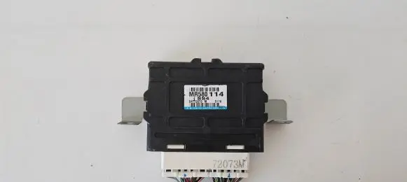Mitsubishi Pajero ABS control unit/module MR580114 X4T72073M