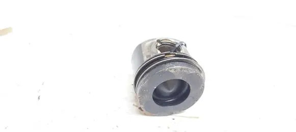 BMW 5 F10 F11 Piston 0000