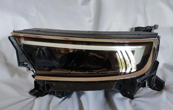 Opel Mokka B Headlight/headlamp 9844356480