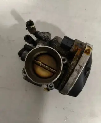Volkswagen Touran I Throttle valve A2C53042125