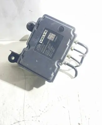 Volvo V70 ABS Pump 30681619 10061336881