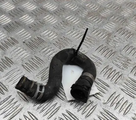 Volvo XC90 Engine coolant pipe/hose 31368413