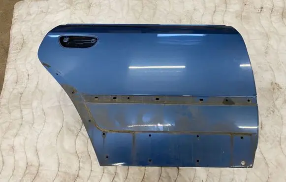 Subaru Outback Rear door