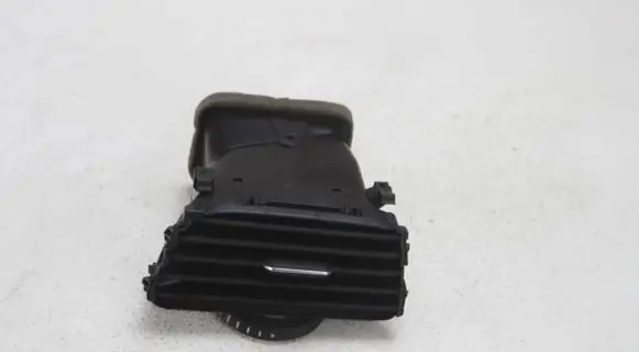 Volkswagen Golf VII Dashboard side air vent grill/cover trim 5G1819704D 5G1819710