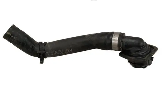 Mercedes-Benz GLC C253 Engine coolant pipe/hose A2058305102