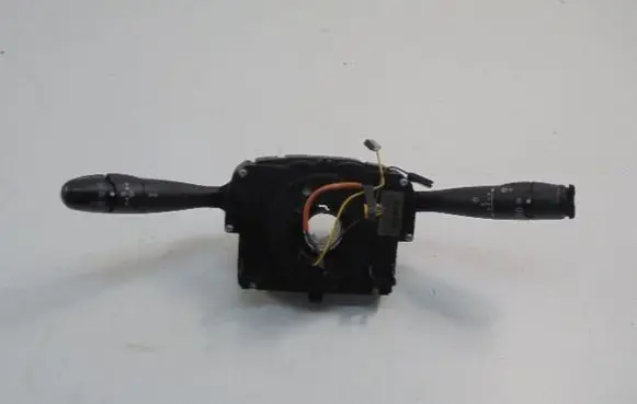 Citroen C3 Wiper turn signal indicator stalk/switch 61776901