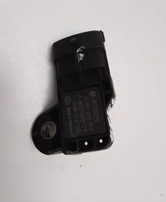 Opel Zafira C Air pressure sensor 55568175