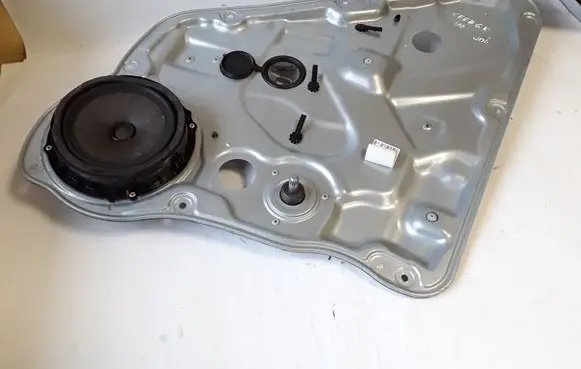 KIA Ceed Rear window lifting mechanism without motor 834701H000