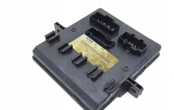 Audi A6 S6 C6 4F Light module LCM 4F0910279AH