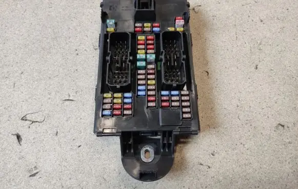 Volvo S90, V90 Fuse box set 31682732