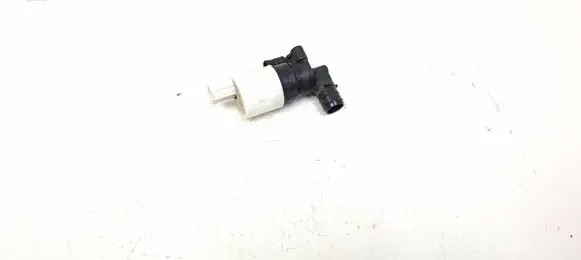 Jaguar XE Windscreen/windshield washer pump BK2117K624BA E23VB 2WAY