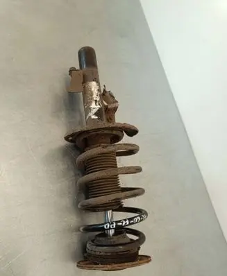 Volvo XC60 Front shock absorber with coil spring 