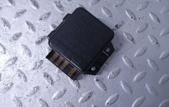 Rolls-Royce Silver Shadow Window control relay UD18361