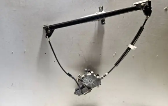 Audi 80 90 S2 B4 Front door window regulator with motor 893959802B 893837398A 7743000918
