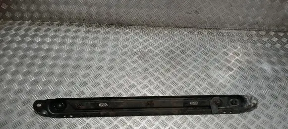 Citroen C4 II Bottom radiator support slam panel
