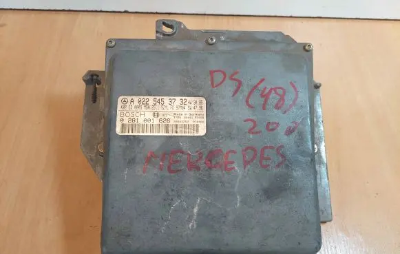 Mercedes-Benz E W210 Engine control unit/module ECU 0281001626 A0225453732 28SA3252