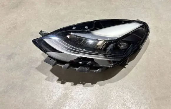 Tesla Model Y Headlight/headlamp 151495200D 01531911 CJW22038101396