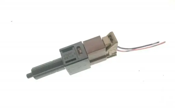 Nissan Navara Brake pedal sensor switch 7122U