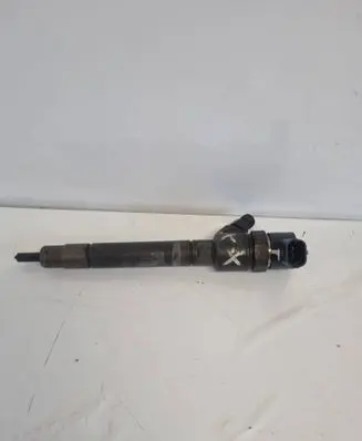 Fuel injector