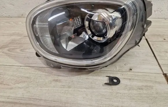 Mini Cooper Countryman F60 Headlight/headlamp 7494801-01