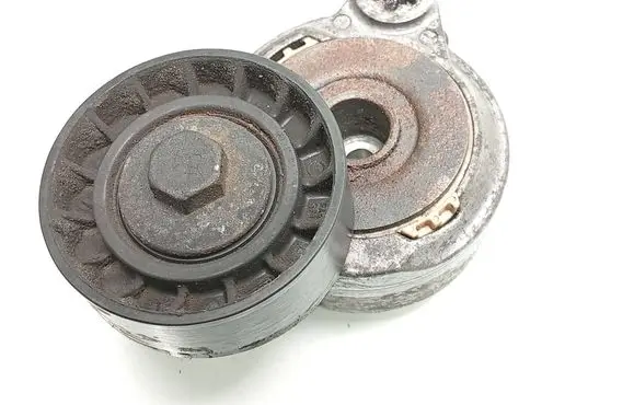 Volvo V70 Generator/alternator belt tensioner TF155B TB300C