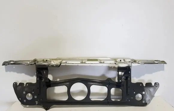BMW 5 E39 Radiator support slam panel